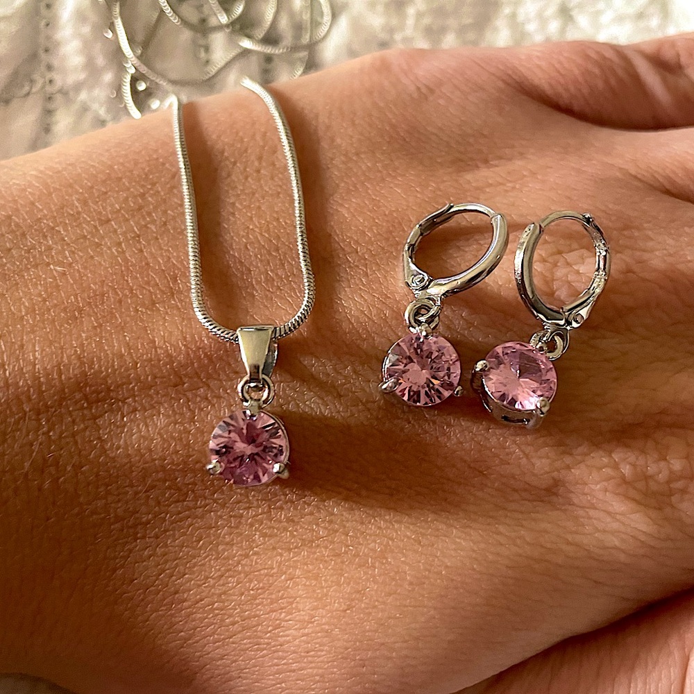 Pink Necklace & Earring Set. NWOT - Picture 2 of 3